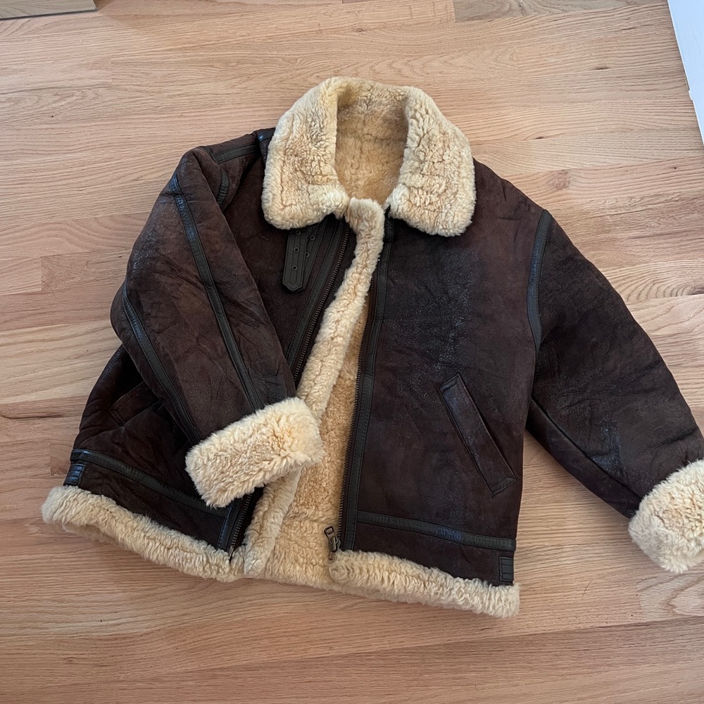 Vintage Shearling Bomber Coat — Leather Details
